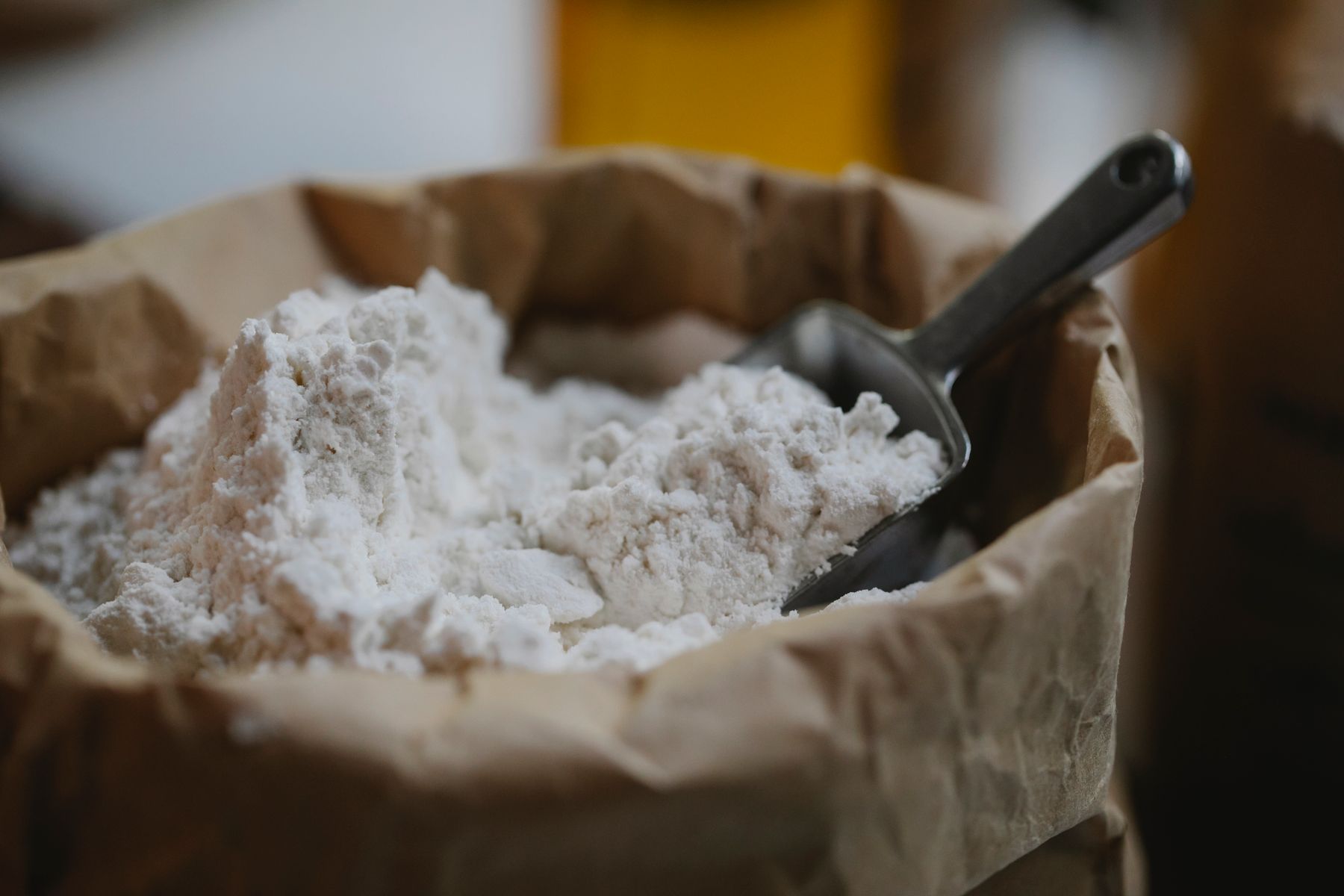 Stone-ground flour, the result of the perfect grind